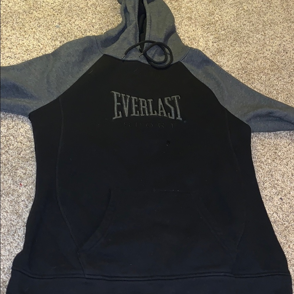 Everlast comfy sweatshirt